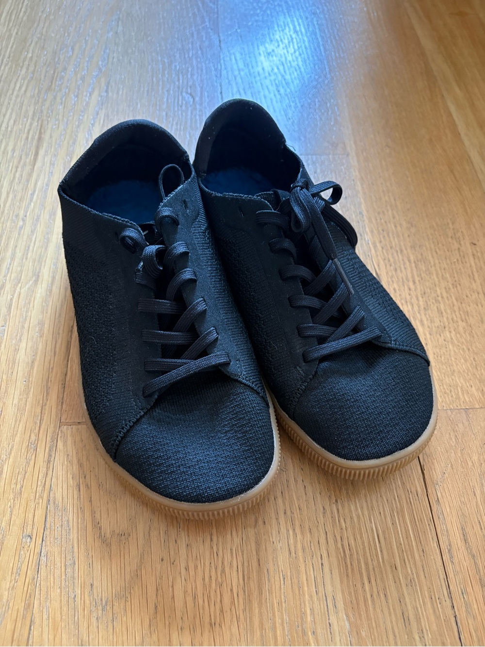 Flux Adapt Trainer Black Gum